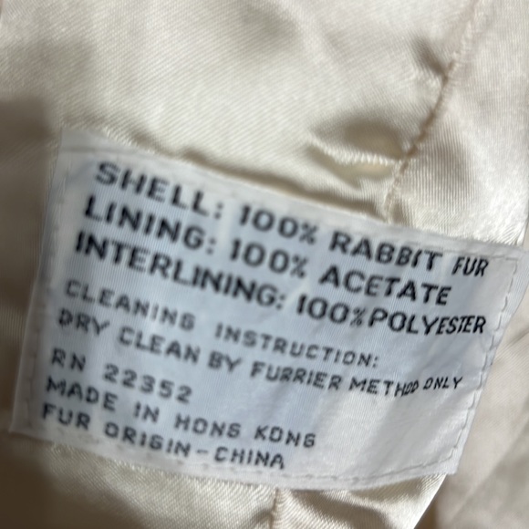 Gorgeous real fur jacket size M but fits S.too 🥰❤️🔥👌 - Picture 5 of 6